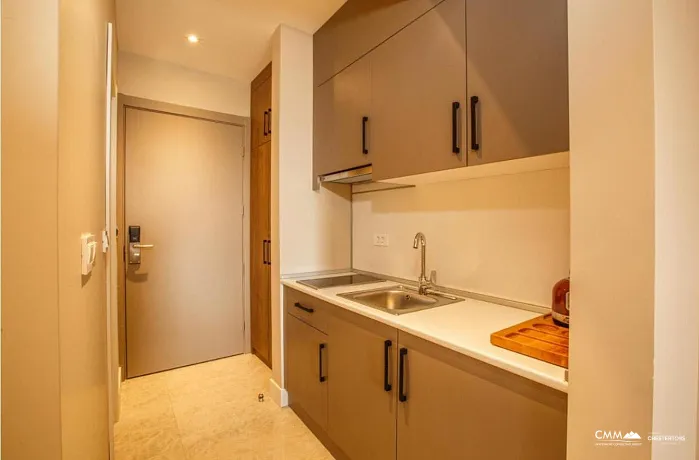 EXKLUSIVES ANGEBOT — LUXUS-STUDIO IN MONTENEGRO